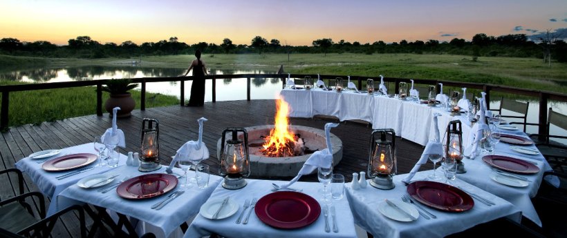 Arathusa Safari Lodge Dining - www.africansafaris.travel